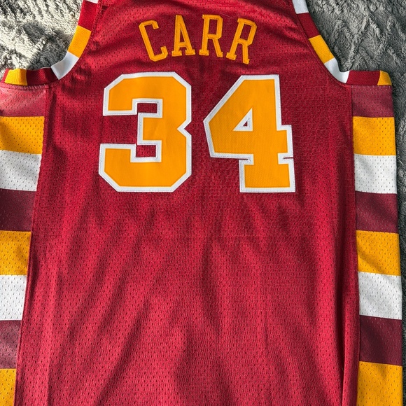 Adidas Retro Cavs Jersey - Picture 2 of 3